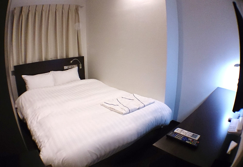 Akasaka Crystal Hotel (Adults Only) Tokyo Dış mekan fotoğraf