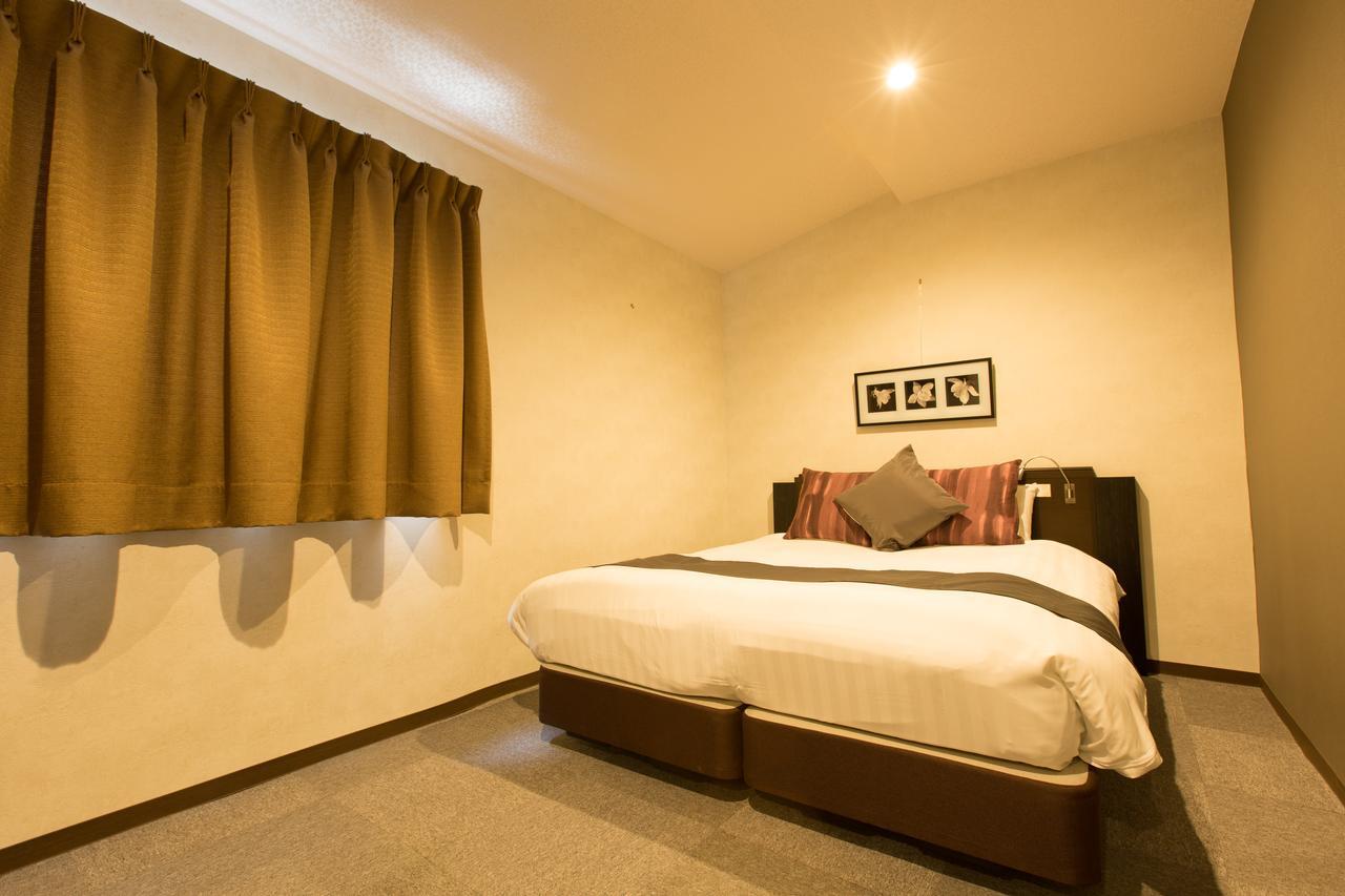 Akasaka Crystal Hotel (Adults Only) Tokyo Dış mekan fotoğraf